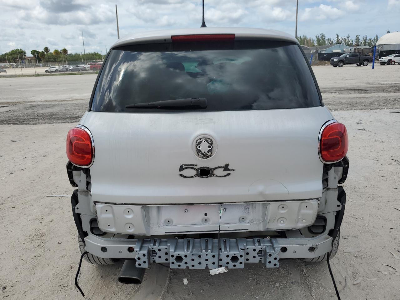 ZFBCFACH2EZ007489 2014 Fiat 500L Lounge