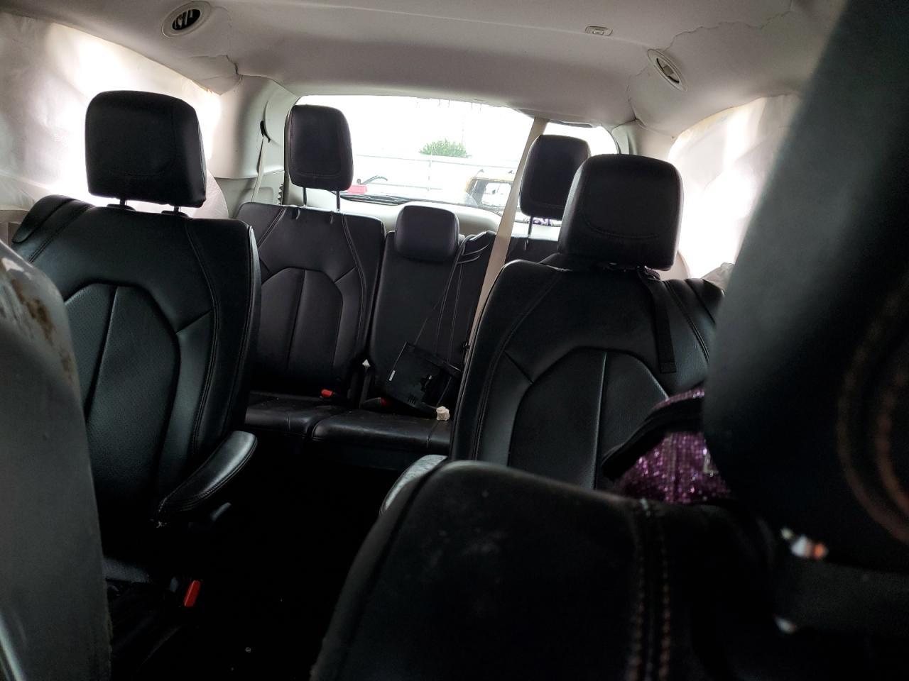 2C4RC1BG8JR185906 2018 Chrysler Pacifica Touring L