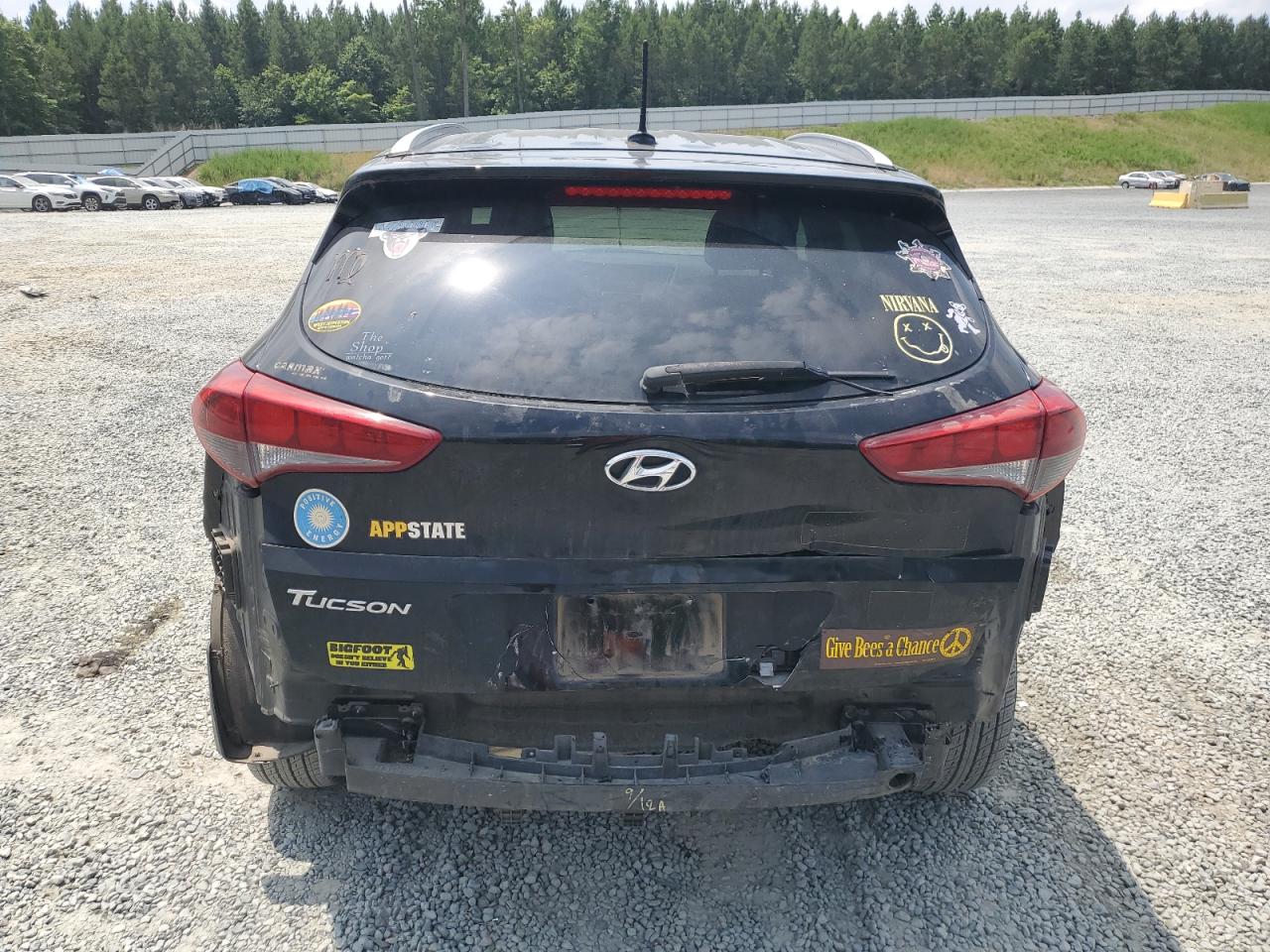 KM8J3CA45HU586015 2017 Hyundai Tucson Limited