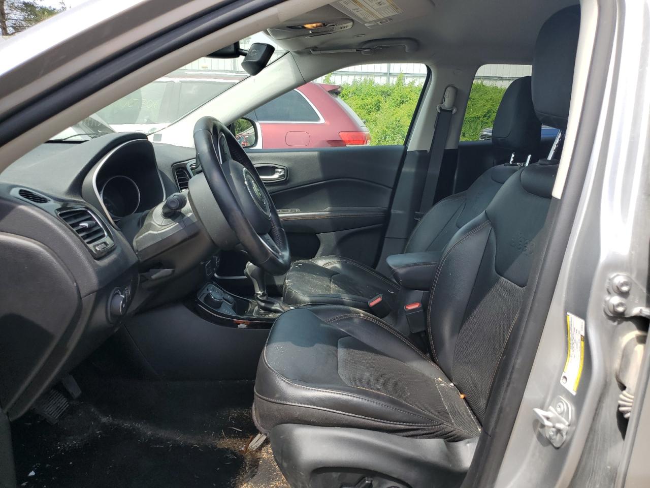 3C4NJDCB5KT854219 2019 Jeep Compass Limited