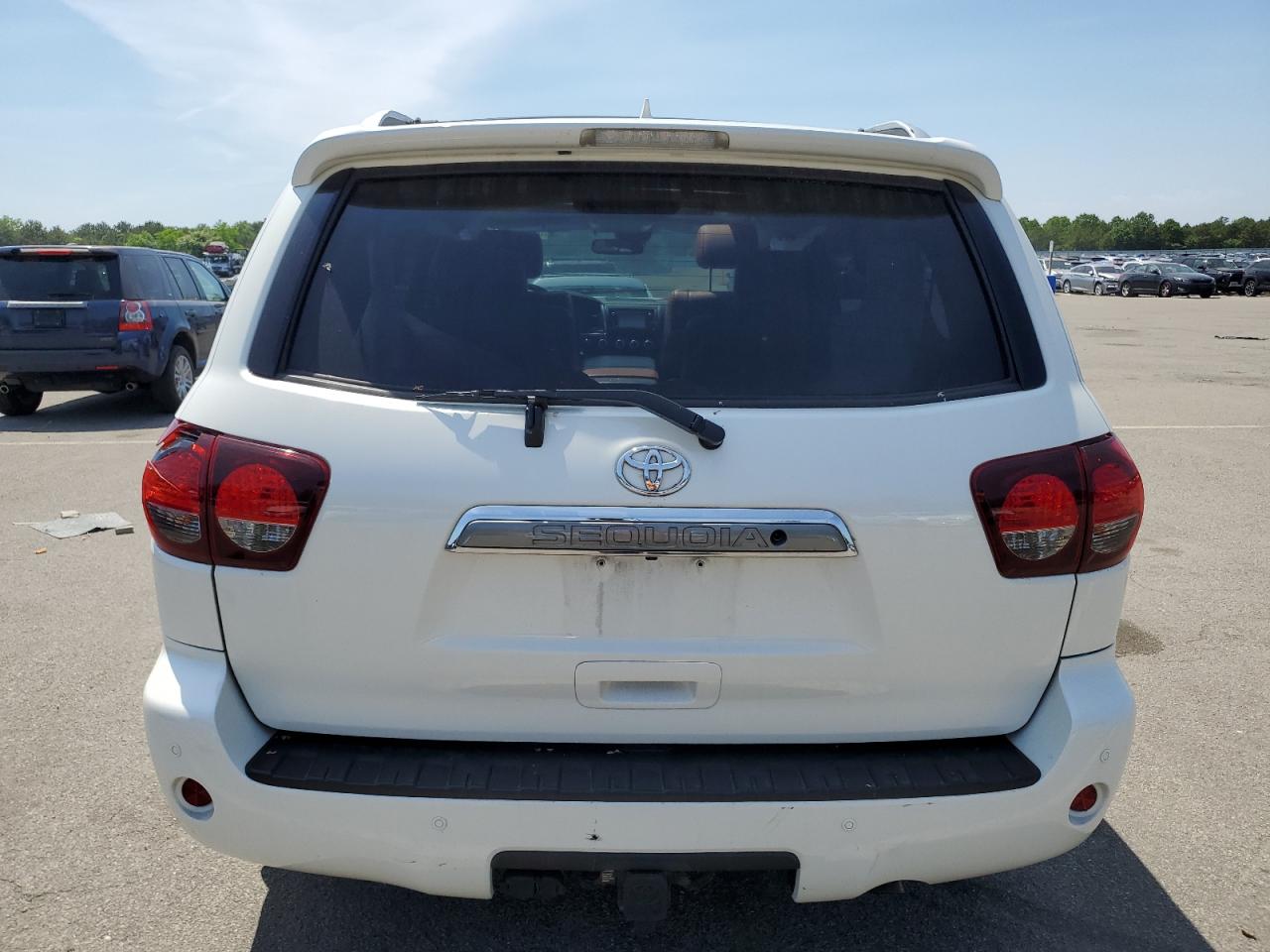 5TDDY5G14JS165019 2018 Toyota Sequoia Platinum