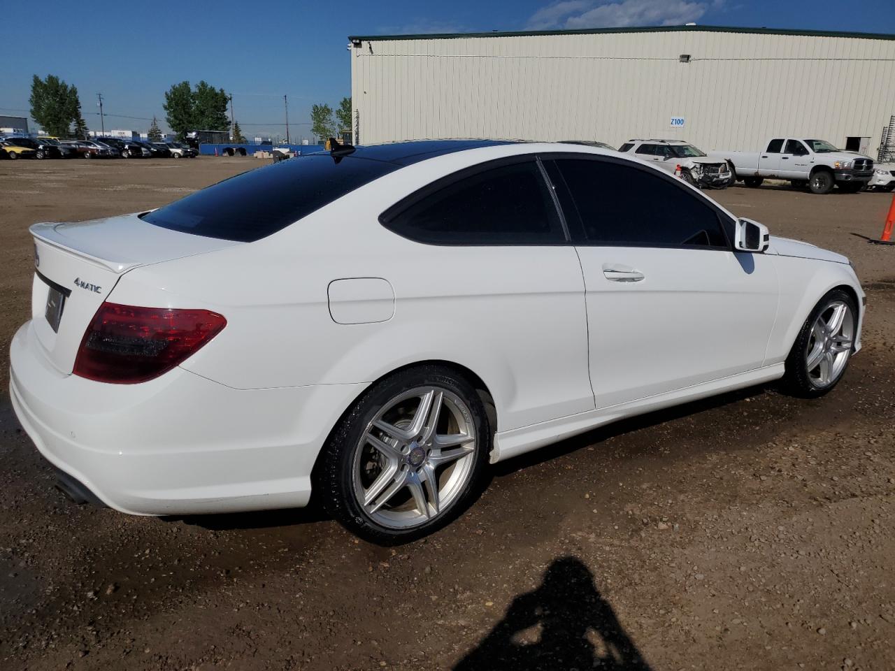 2015 Mercedes-Benz C 350 4Matic vin: WDDGJ8JB1FG368218