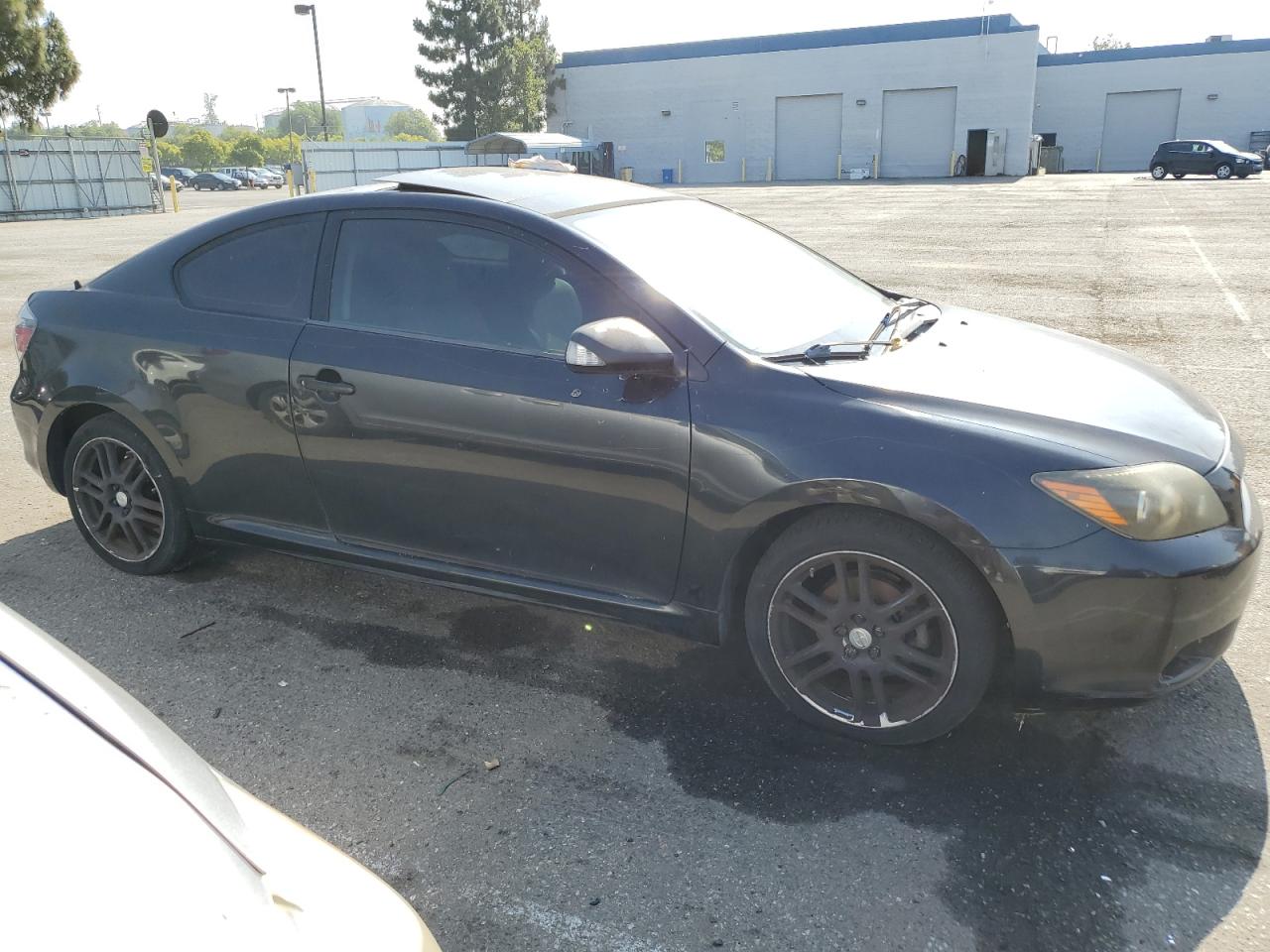 JTKDE167580236371 2008 Toyota Scion Tc