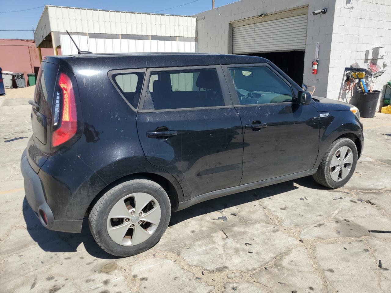 KNDJN2A26G7368296 2016 Kia Soul