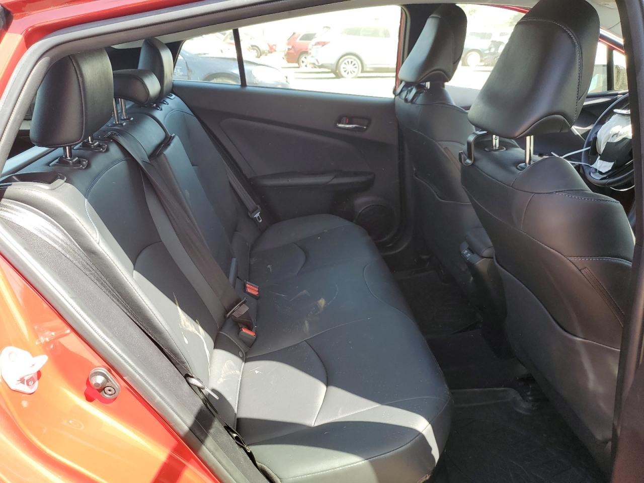 JTDKARFUXL3113283 2020 Toyota Prius L