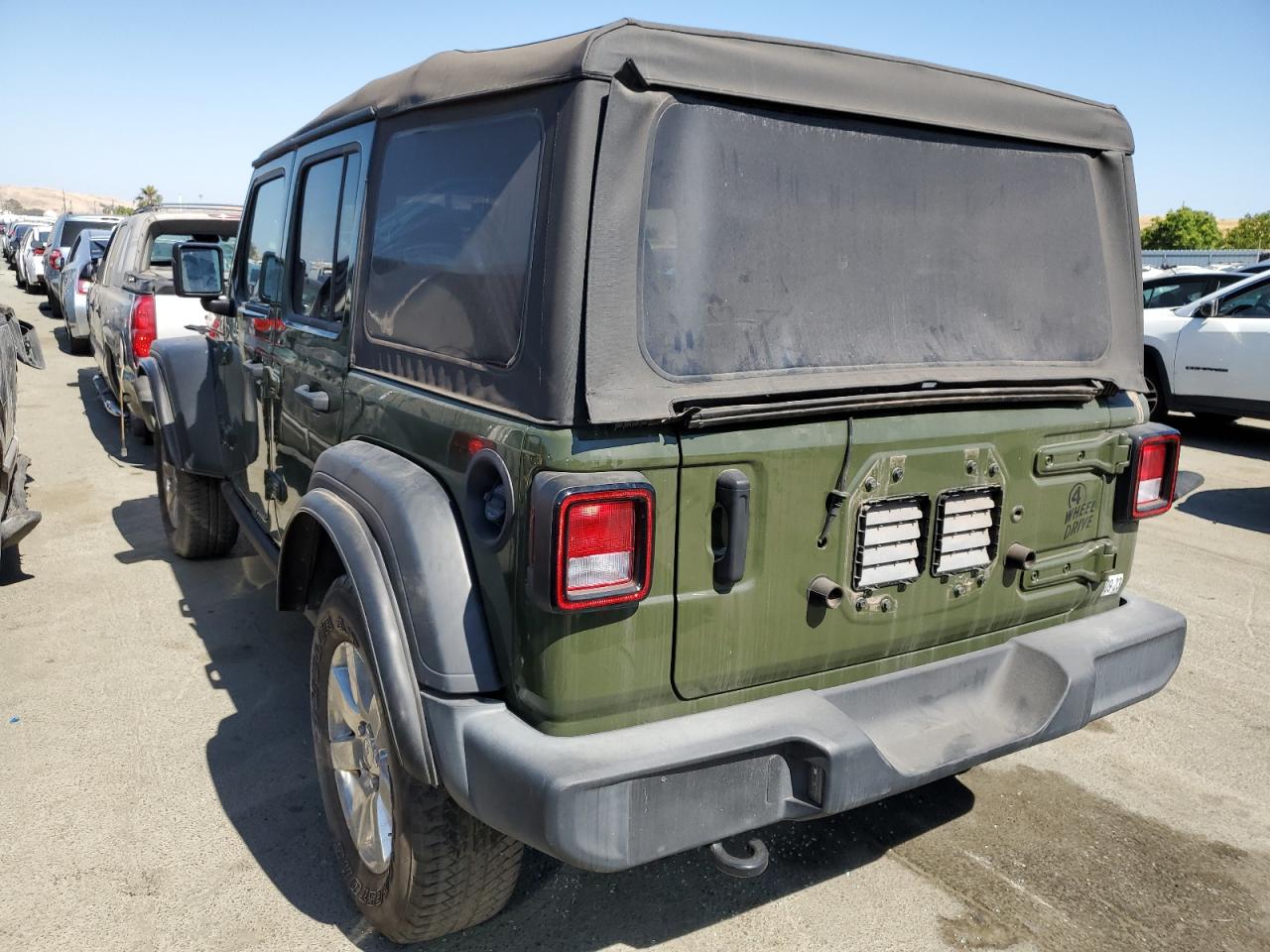 2021 Jeep Wrangler Unlimited Sport vin: 1C4HJXDG1MW774423