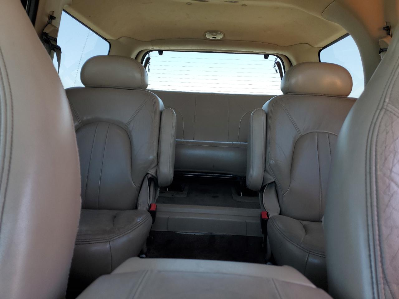 1FMRU17LXYLB60362 2000 Ford Expedition Eddie Bauer