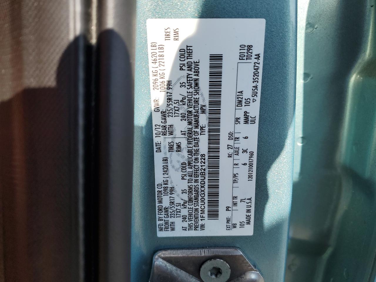 1FMCU0GXXDUB21228 2013 Ford Escape Se