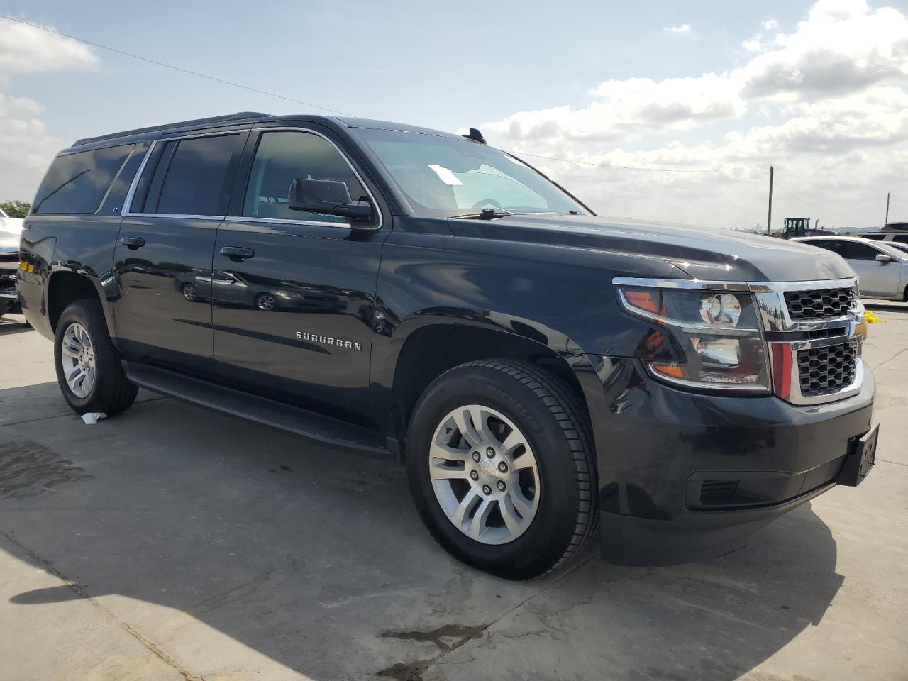 2019 Chevrolet Suburban K1500 Lt vin: 1GNSKHKCXKR187939