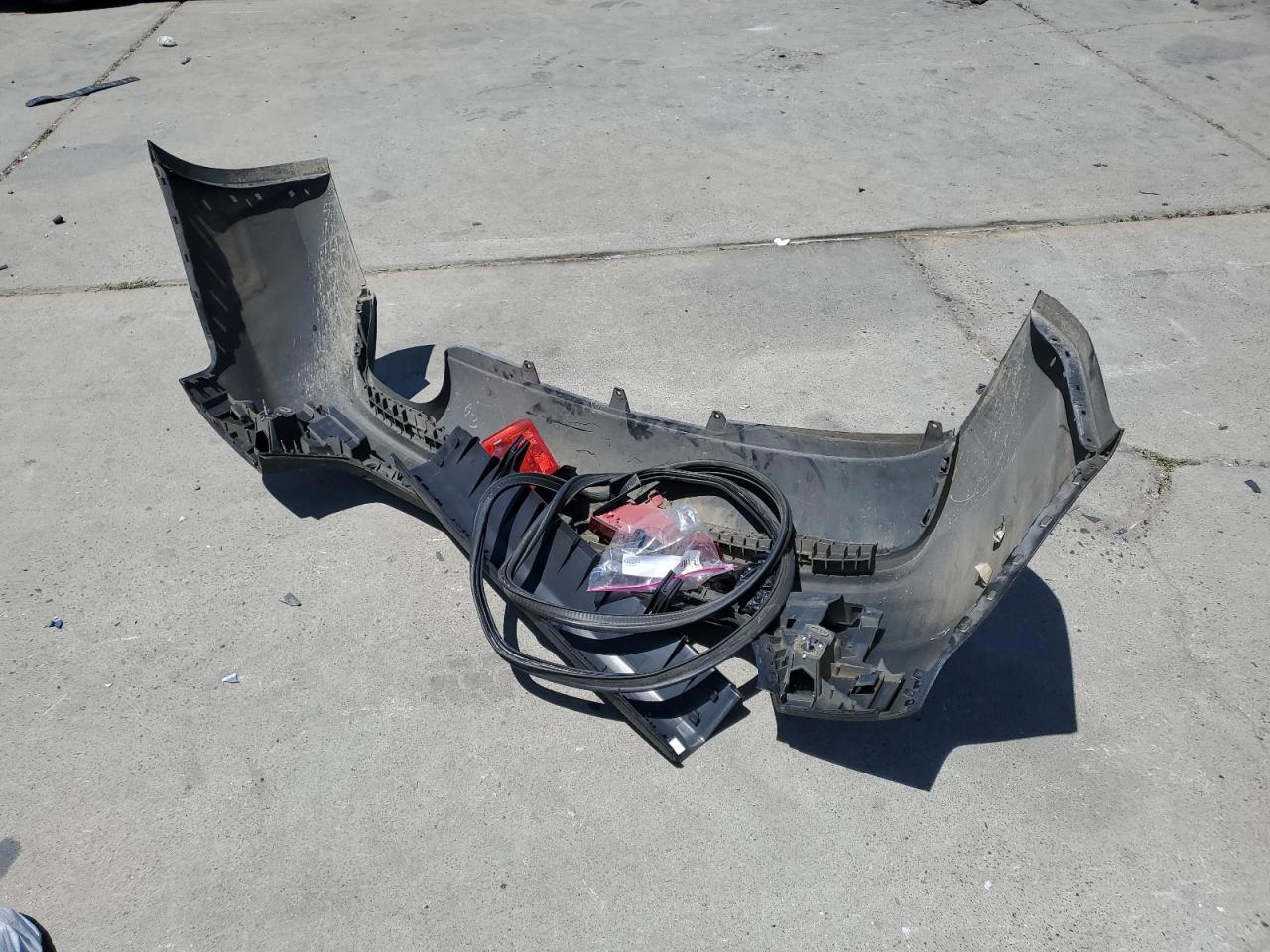 WAUAFAFL5EA083143 2014 Audi A4 Premium