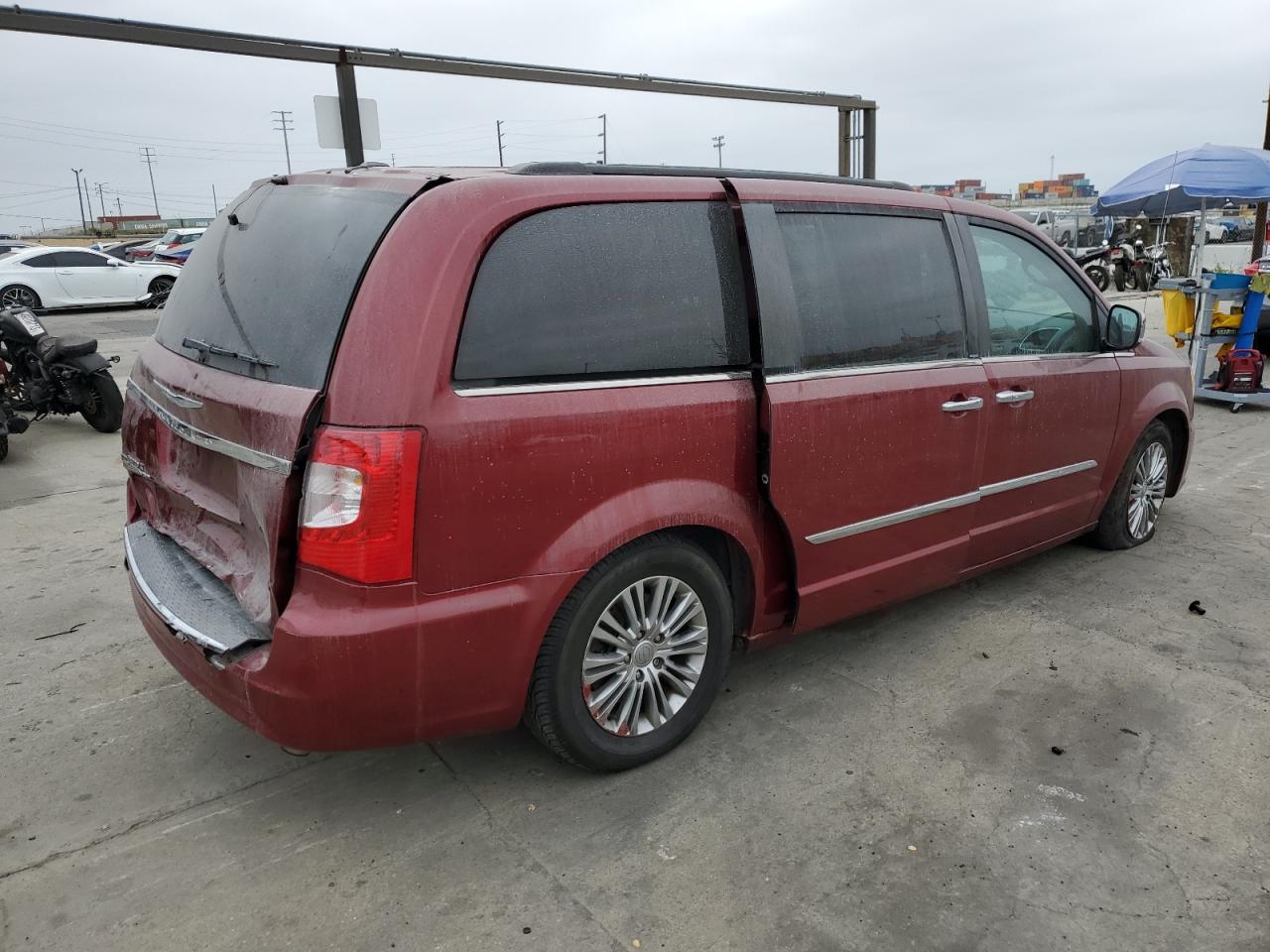 2013 Chrysler Town & Country Touring L vin: 2C4RC1CG9DR598310