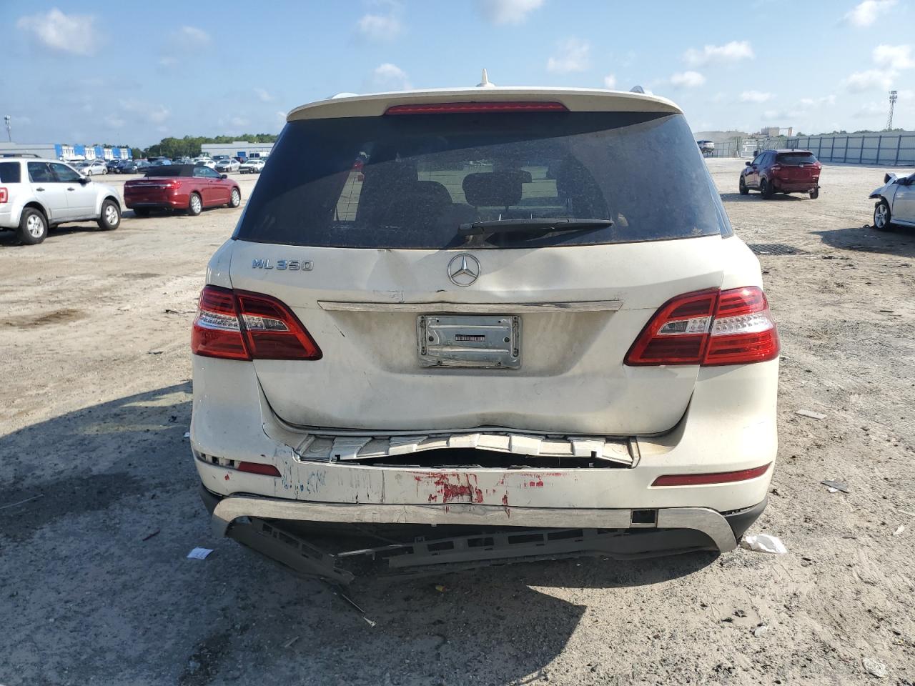 4JGDA5JB3EA326724 2014 Mercedes-Benz Ml 350