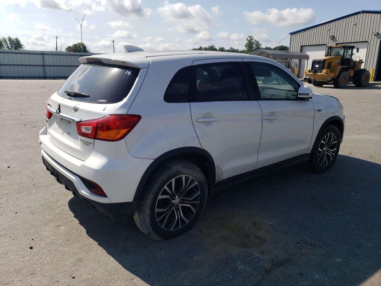 2018 Mitsubishi Outlander Sport Es vin: JA4AR3AU0JZ034590