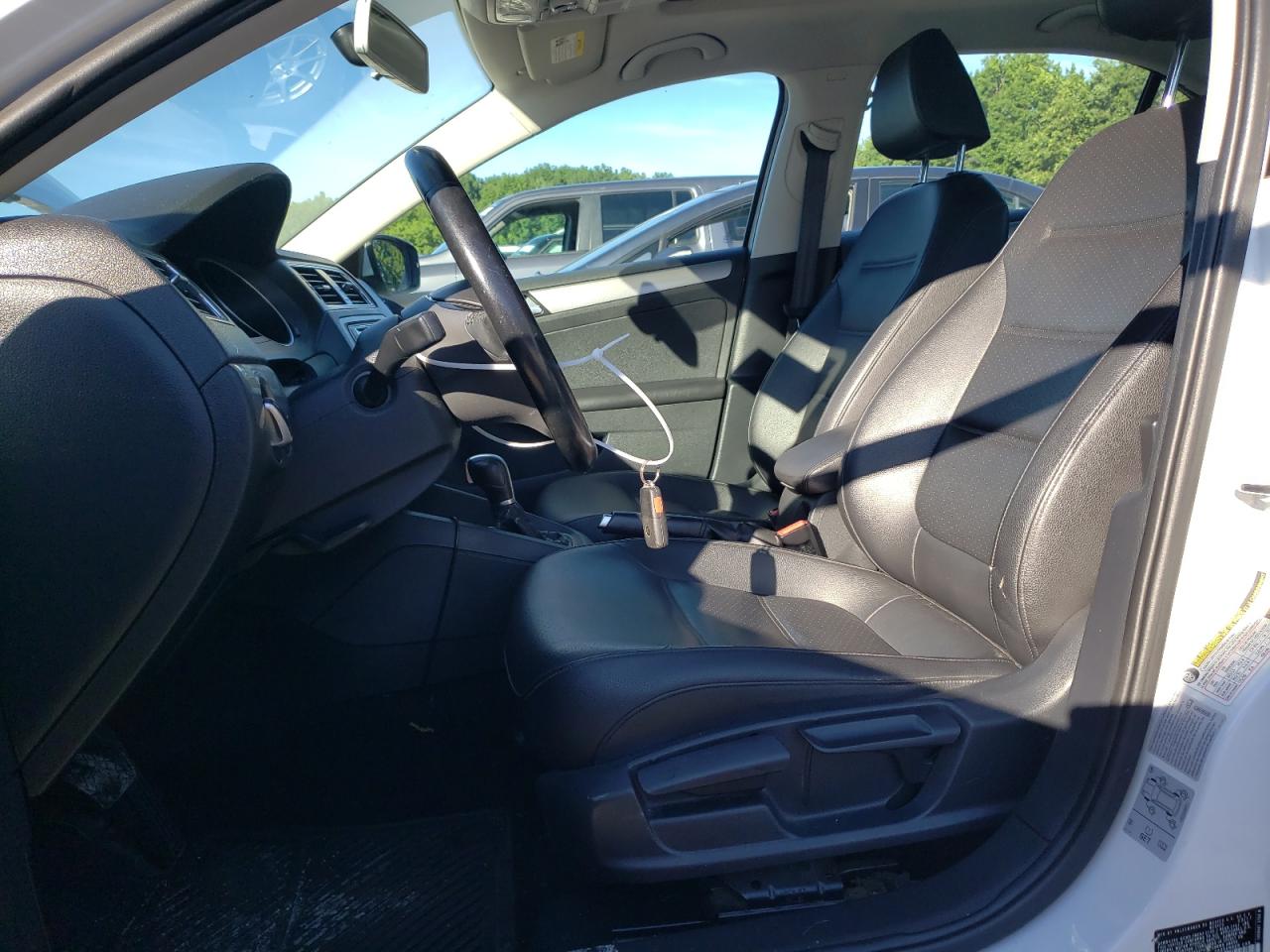 3VWDB7AJ2HM343183 2017 Volkswagen Jetta Se