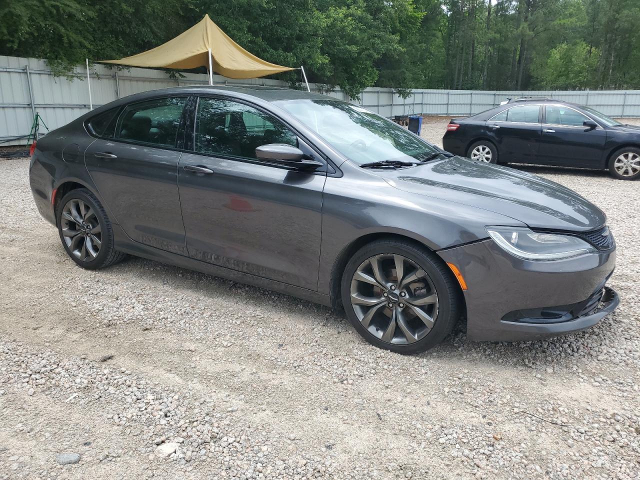 2015 Chrysler 200 S vin: 1C3CCCBG2FN662470