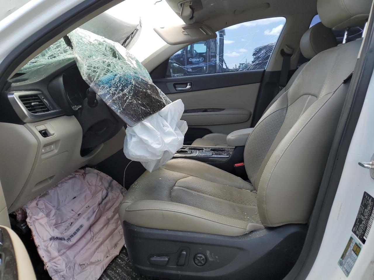 5XXGU4L31JG250105 2018 Kia Optima Ex