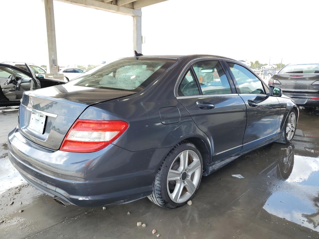 WDDGF8BB4AF503383 2010 Mercedes-Benz C 300 4Matic