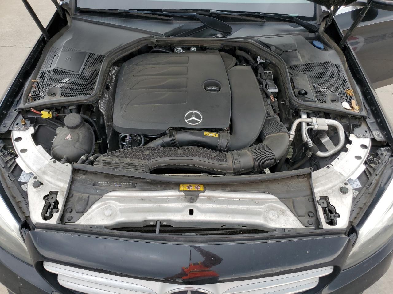 55SWF8DB4KU309301 2019 Mercedes-Benz C 300