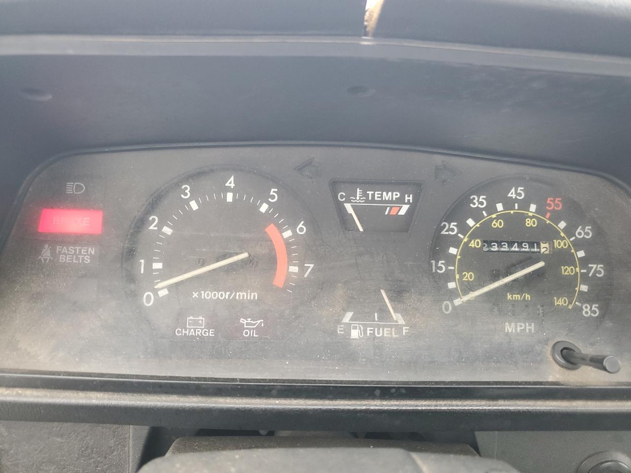 JT4RN44S9C0085985 1982 Toyota Pickup 1/2 Ton Rn44