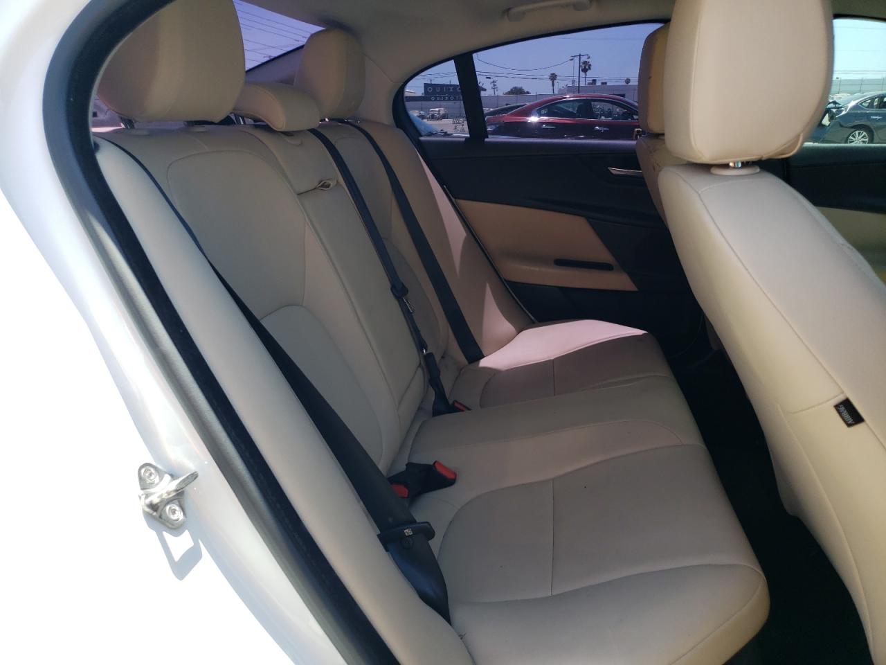 SAJAD4BG4HA956759 2017 Jaguar Xe Premium