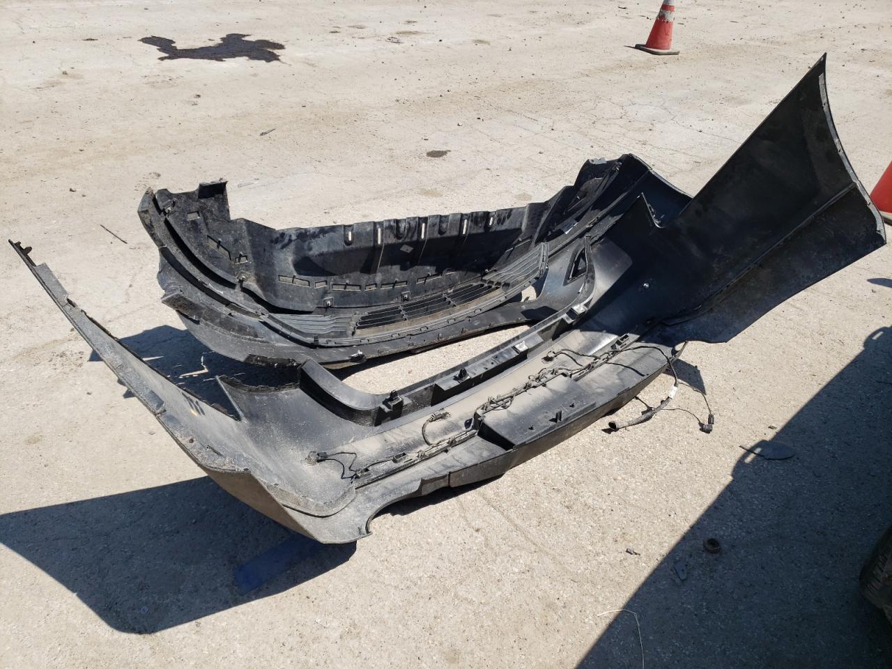 1FAHP2E83GG140379 2016 Ford Taurus Sel