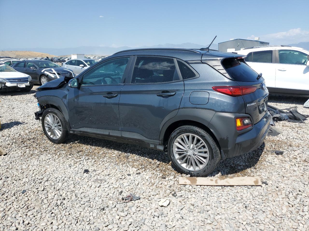 2021 Hyundai Kona Sel vin: KM8K2CAA8MU613070