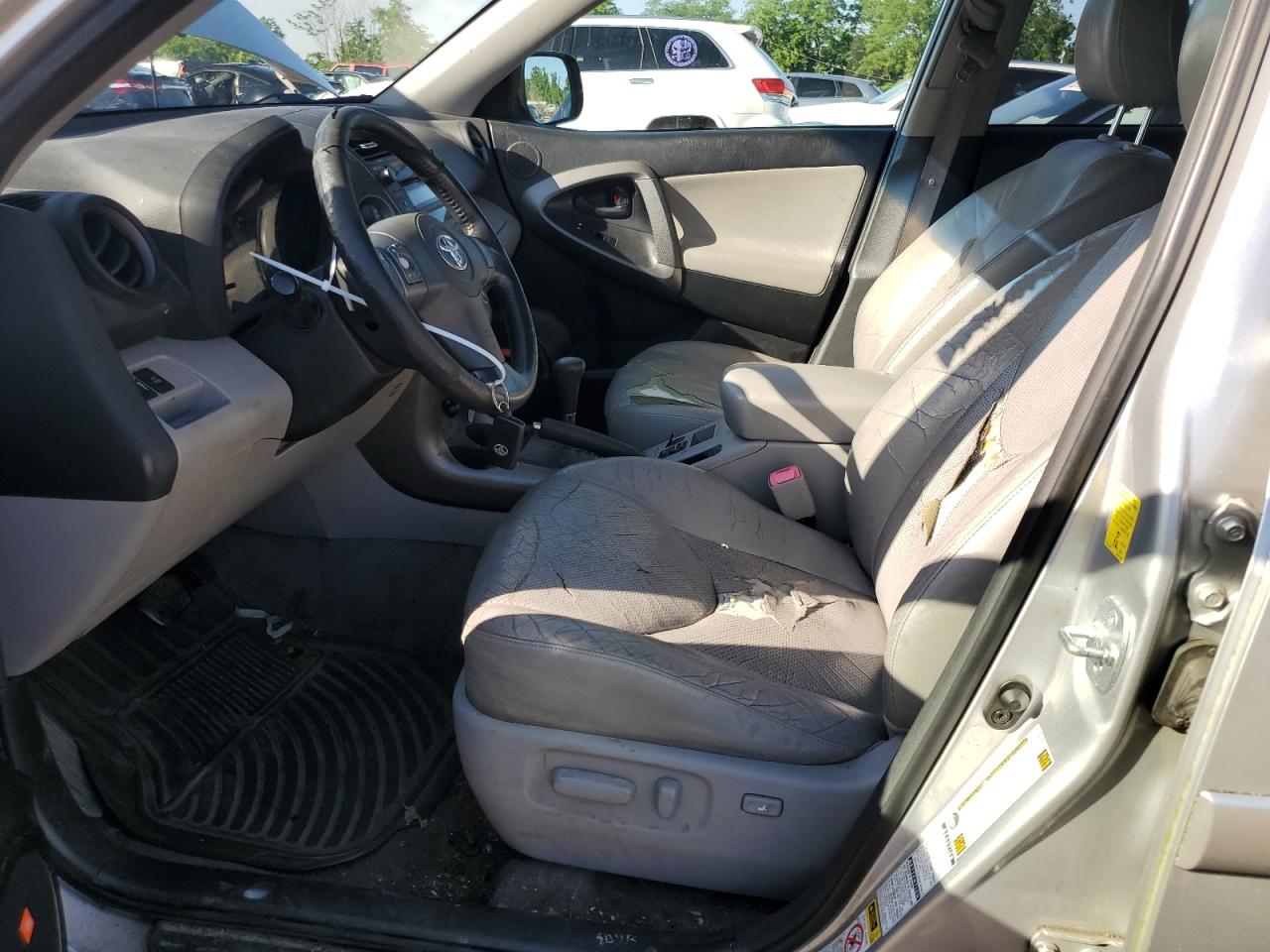 JTMDF4DV6AD035598 2010 Toyota Rav4 Limited