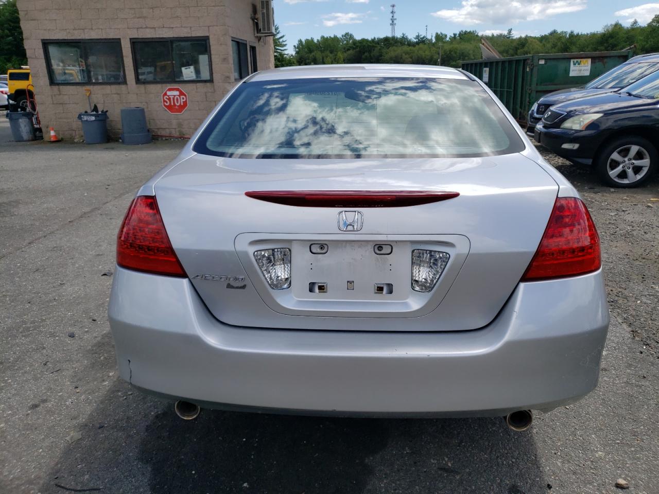 1HGCM66407A101723 2007 Honda Accord Se