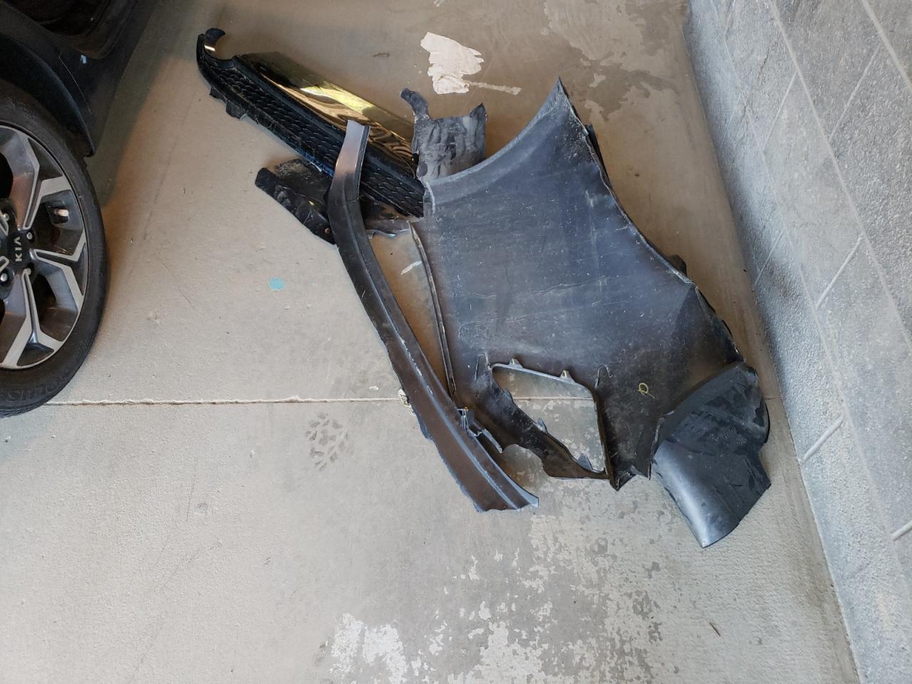 3KPF24AD9KE098906 2019 Kia Forte Fe