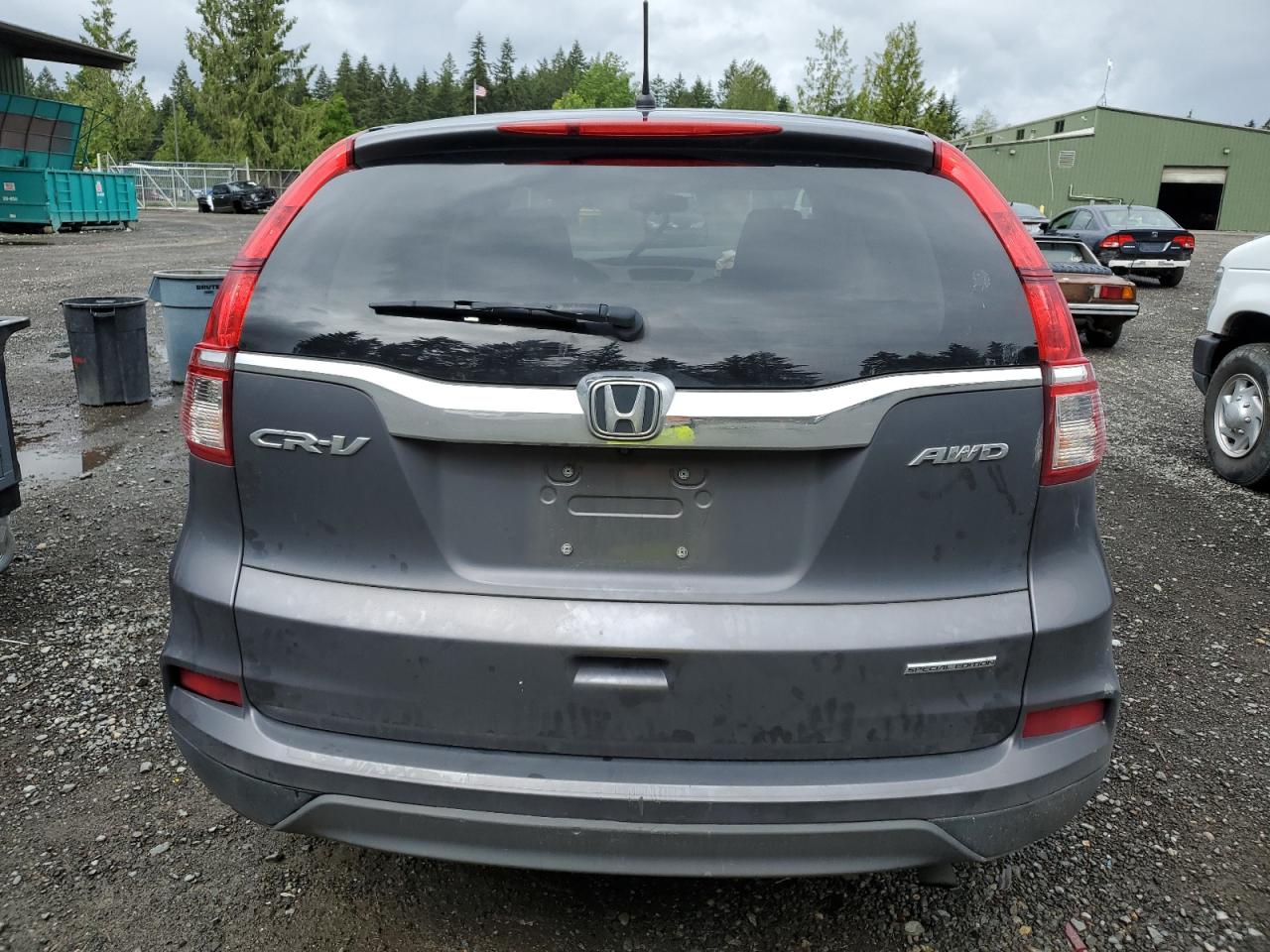 2HKRM4H42GH705244 2016 Honda Cr-V Se