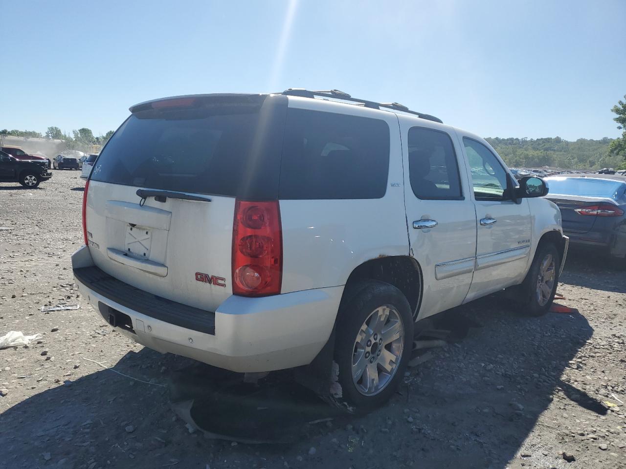 1GKFK13078R188890 2008 GMC Yukon