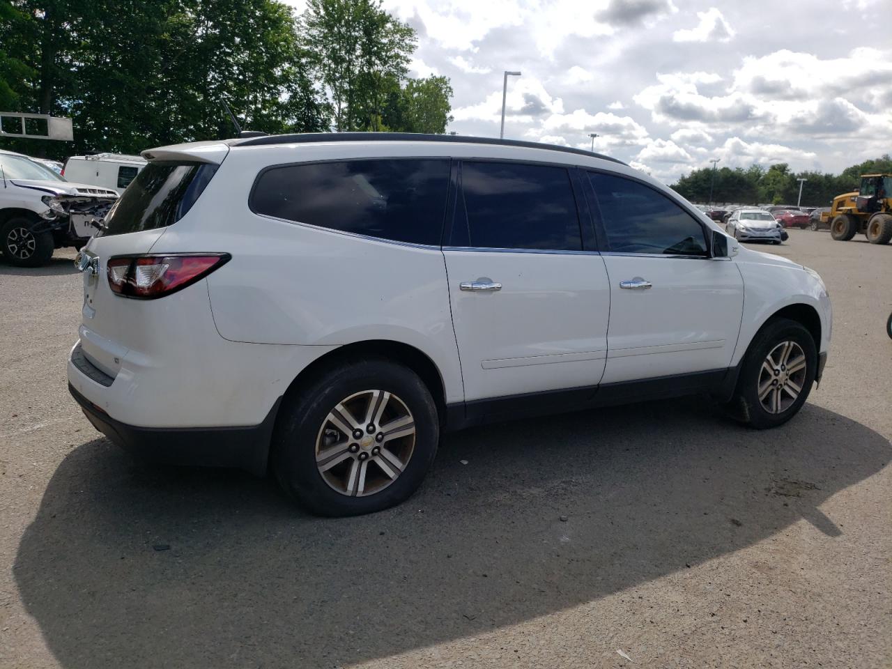 1GNKVGKD4HJ245304 2017 Chevrolet Traverse Lt