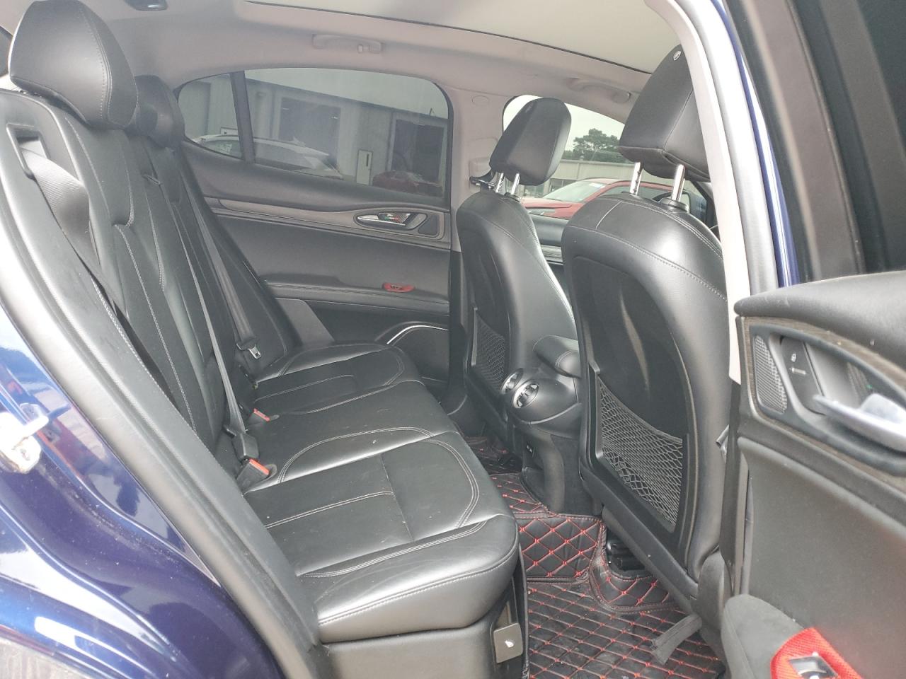 ZASFAKBN7J7B94750 2018 Alfa Romeo Stelvio Ti