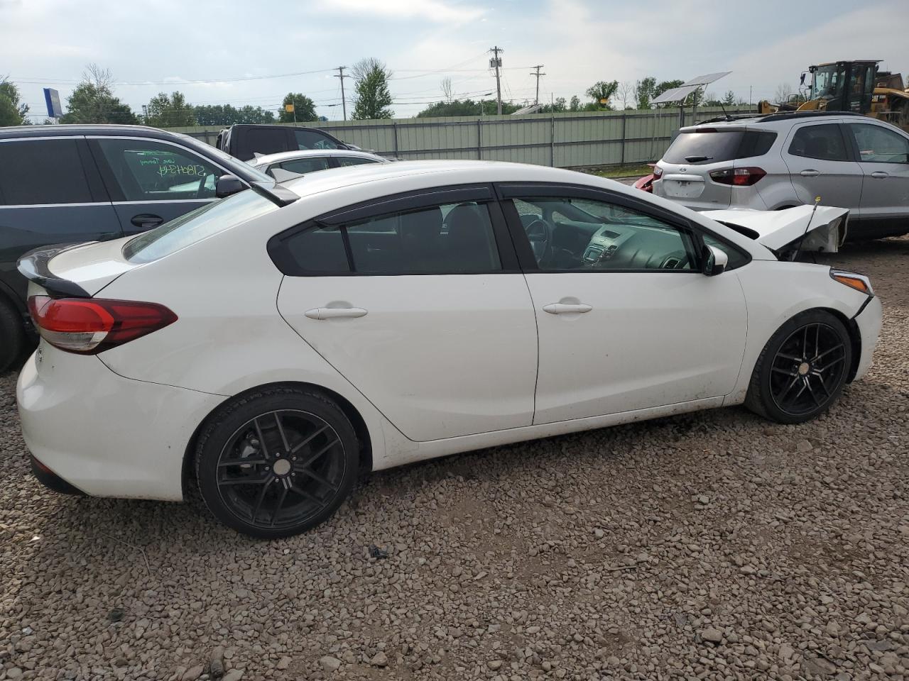 3KPFK4A77HE072355 2017 Kia Forte Lx