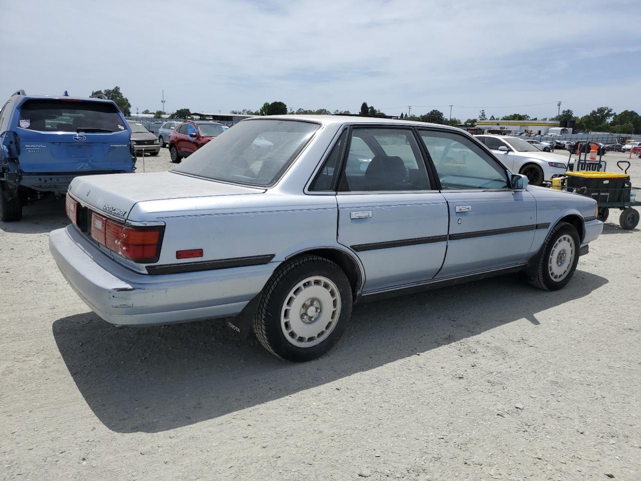 JT2VV22E2K0042130 1989 Toyota Camry Le