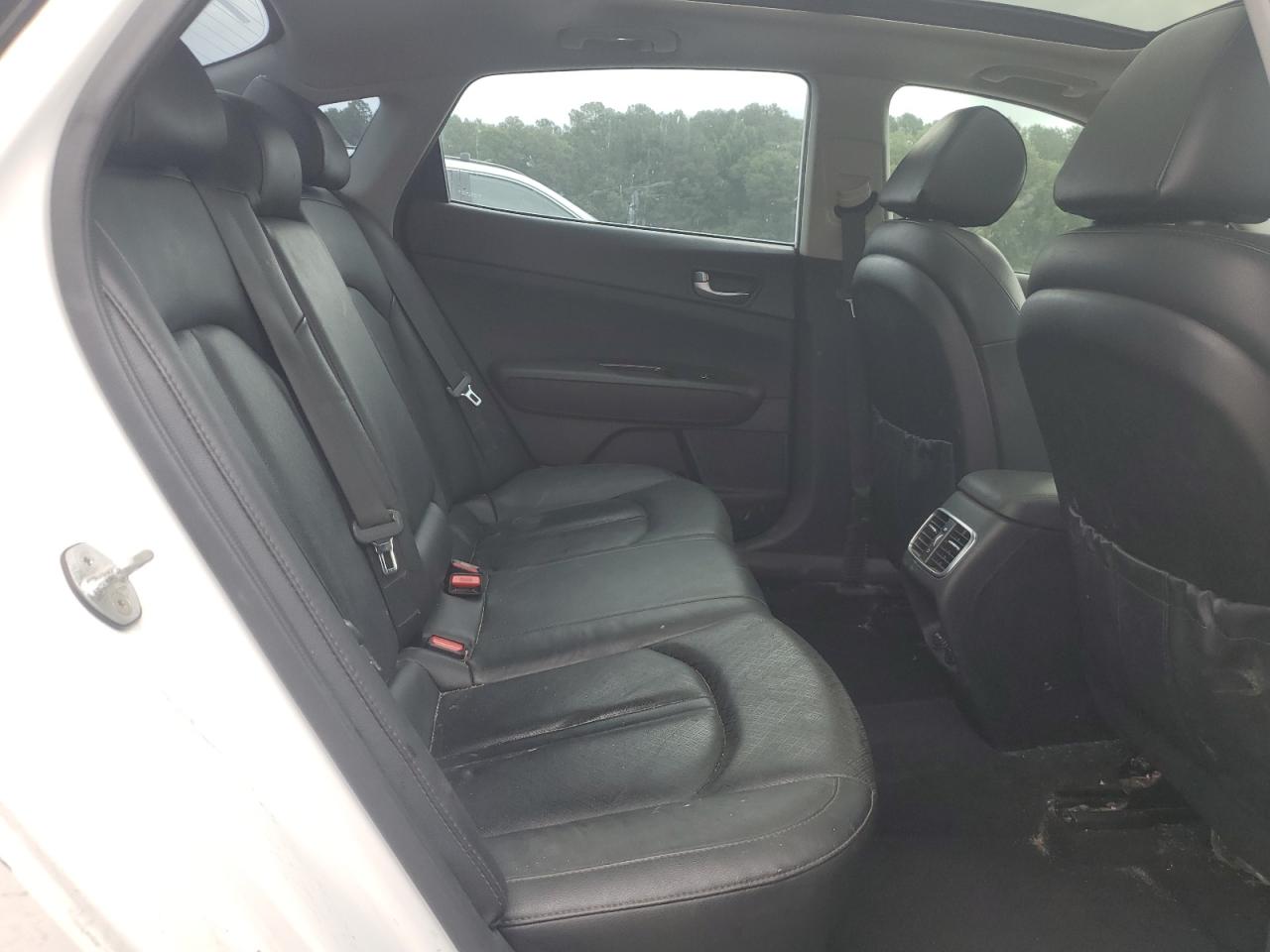 5XXGU4L15KG343483 2019 Kia Optima Ex