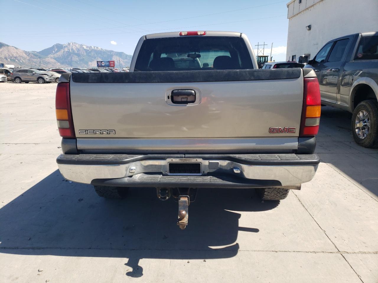 2GTEK19T6Y1324525 2000 GMC New Sierra K1500