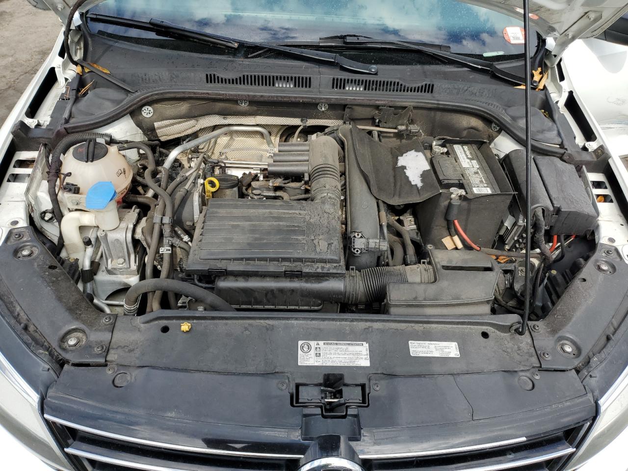 3VWD67AJ1GM294450 2016 Volkswagen Jetta Se