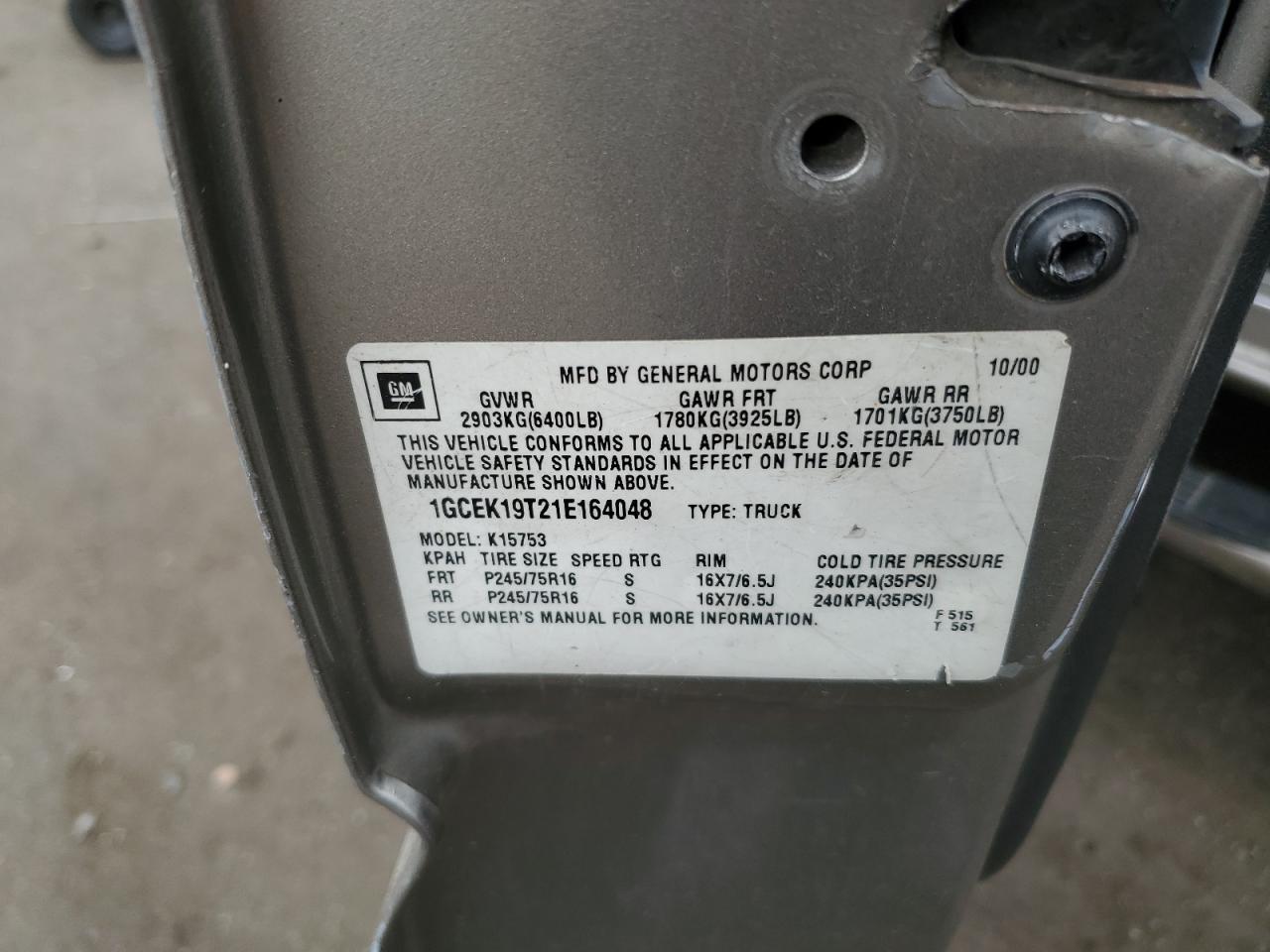 1gcek19t21e164048 1GCEK19T21E164048 2001 Chevrolet Silverado K1500