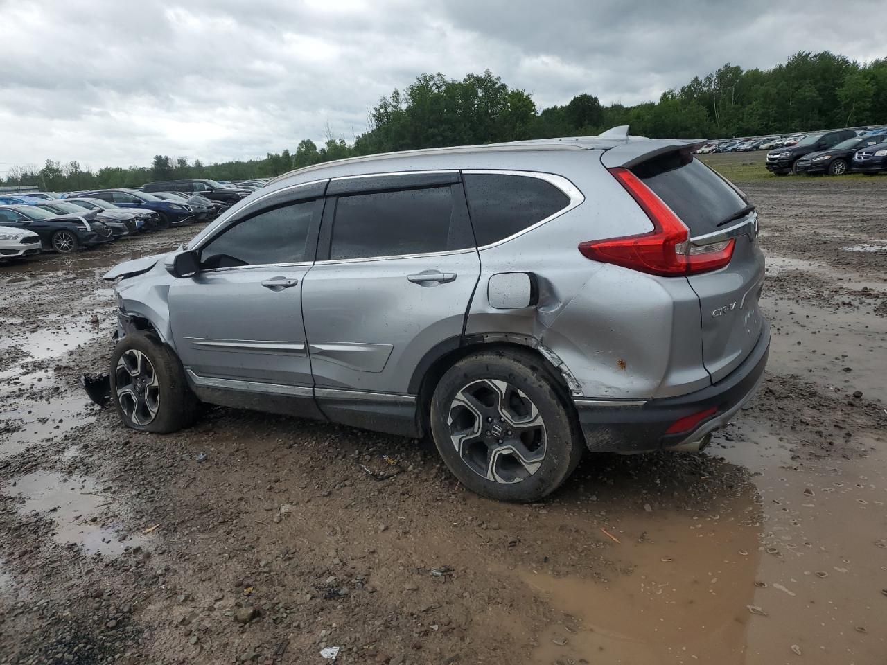 2018 Honda Cr-V Touring vin: 7FARW2H91JE000939