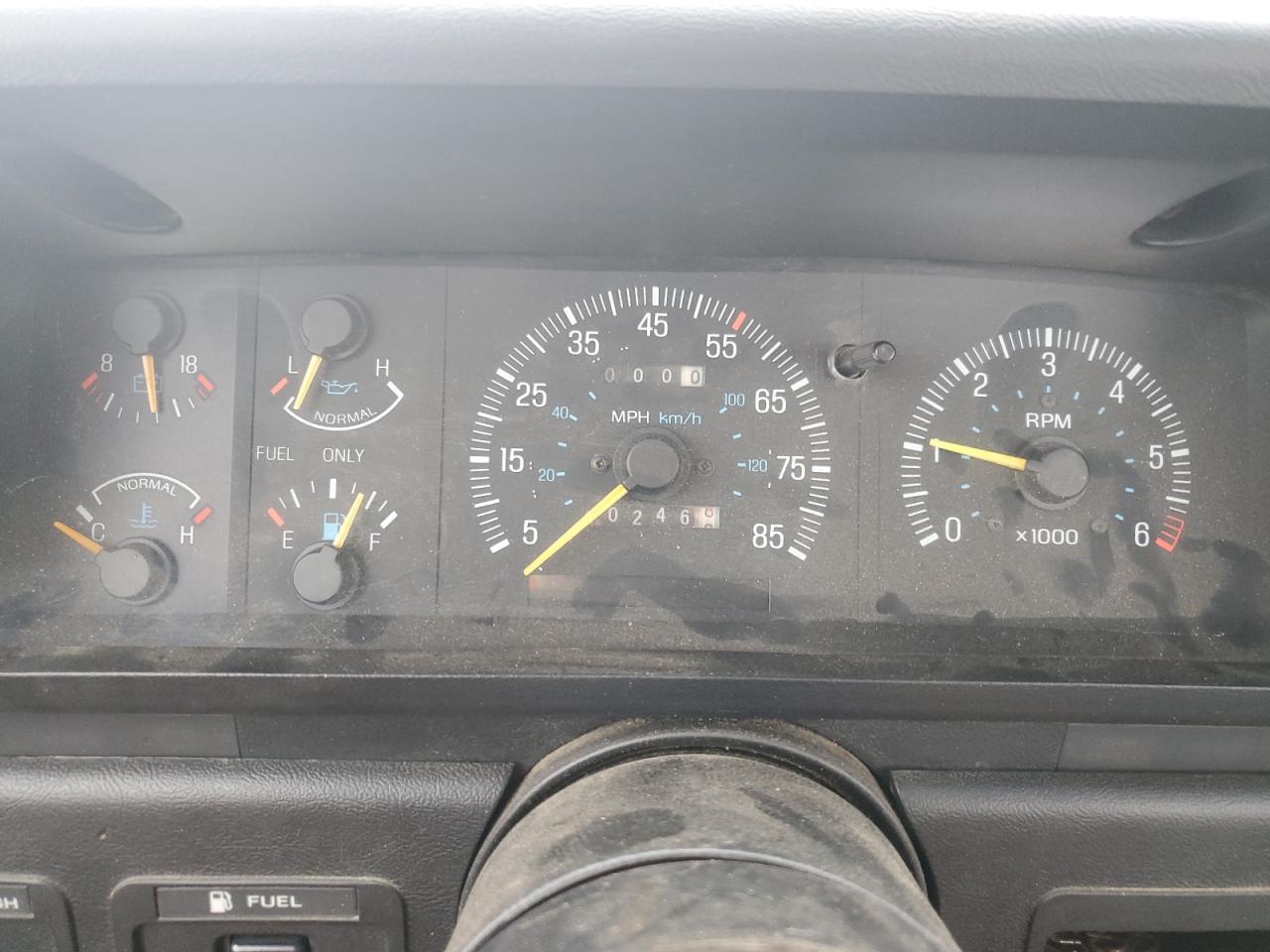 2FTEF25Y8HCA59610 1987 Ford F250