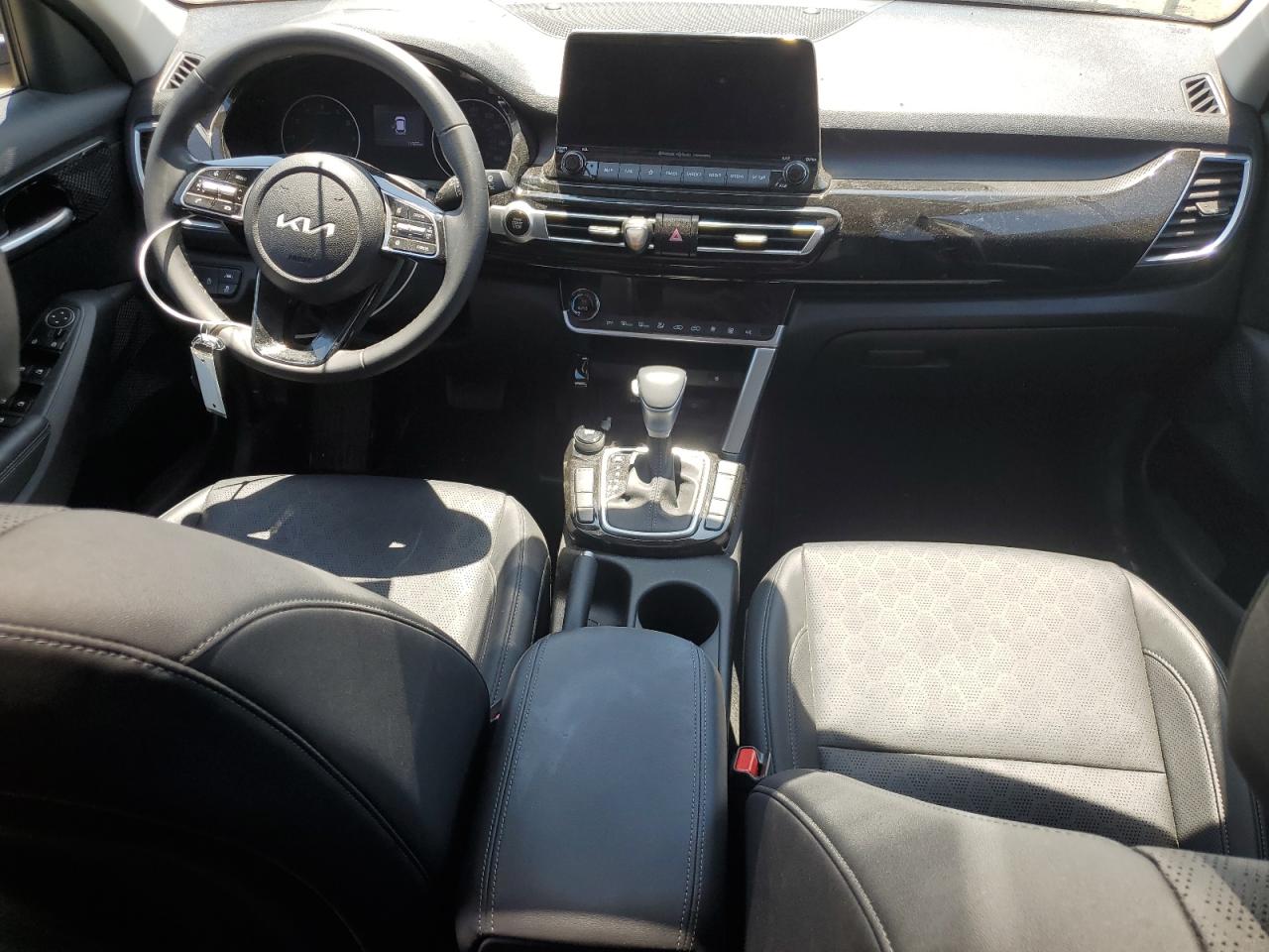 KNDERCAA0P7396226 2023 Kia Seltos Ex