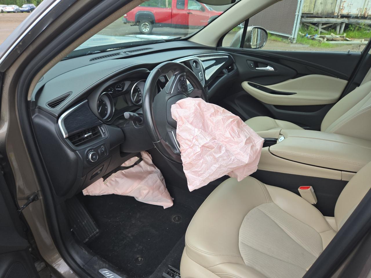 LRBFXCSAXJD003333 2018 Buick Envision Preferred