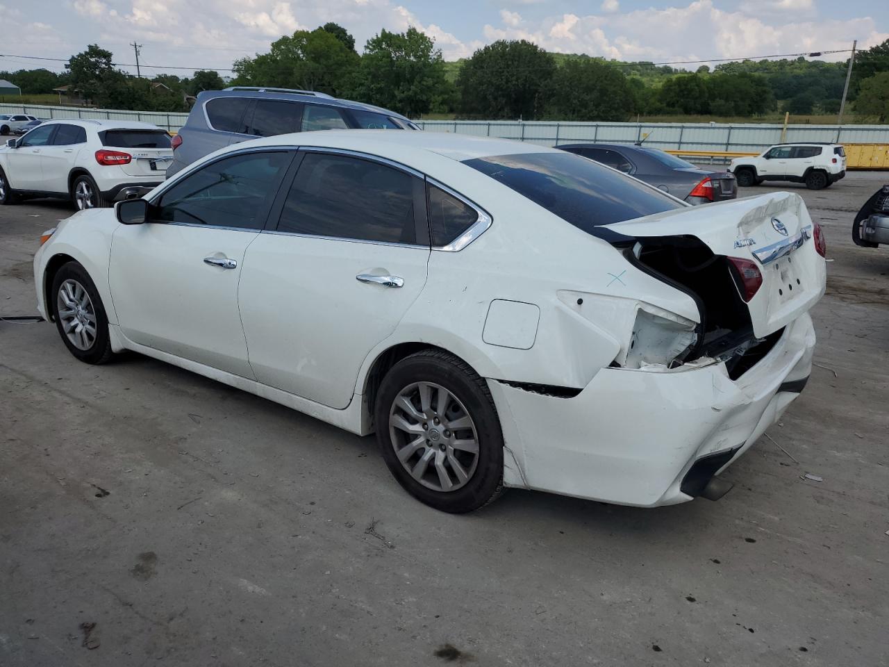 1N4AL3AP7JC140674 2018 Nissan Altima 2.5