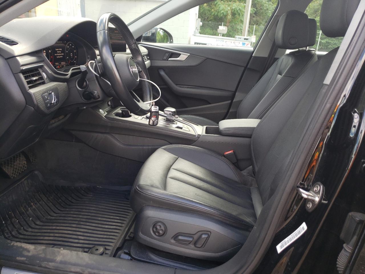 WAUDNAF41HN049545 2017 Audi A4 Premium