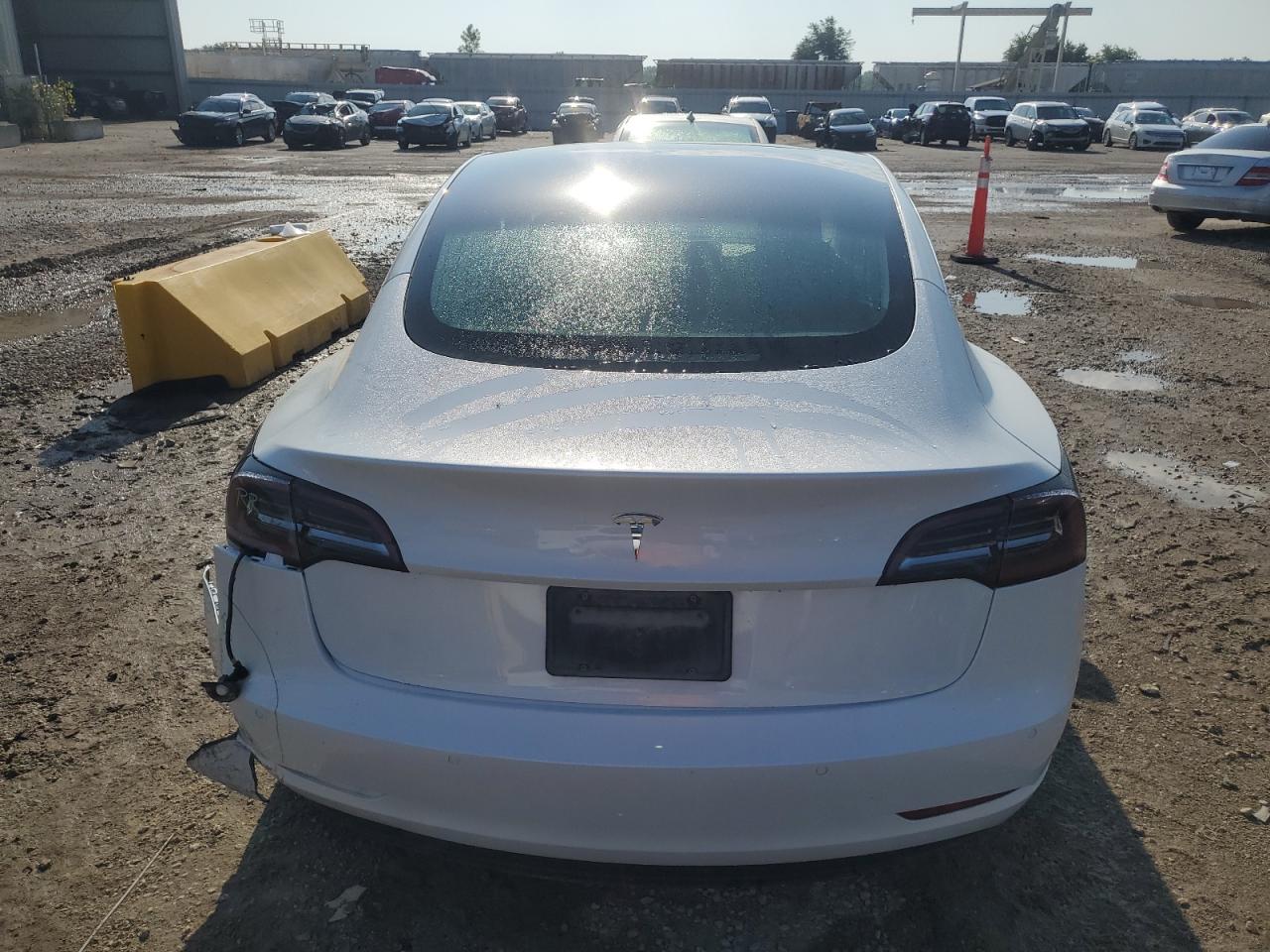 5YJ3E1EAXLF797143 2020 Tesla Model 3