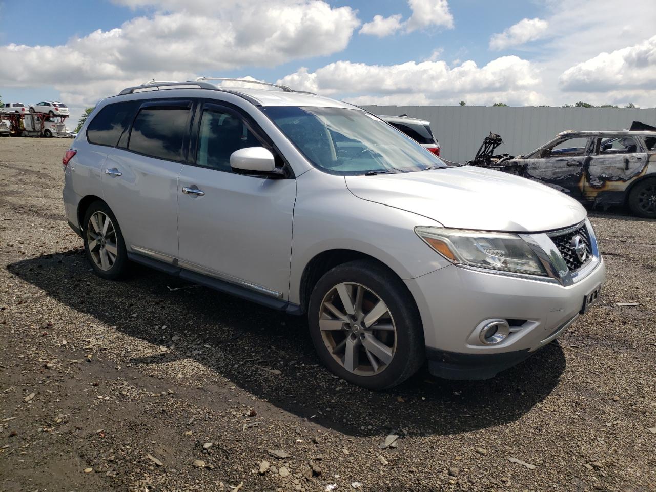 2013 Nissan Pathfinder S vin: 5N1AR2MM3DC602328