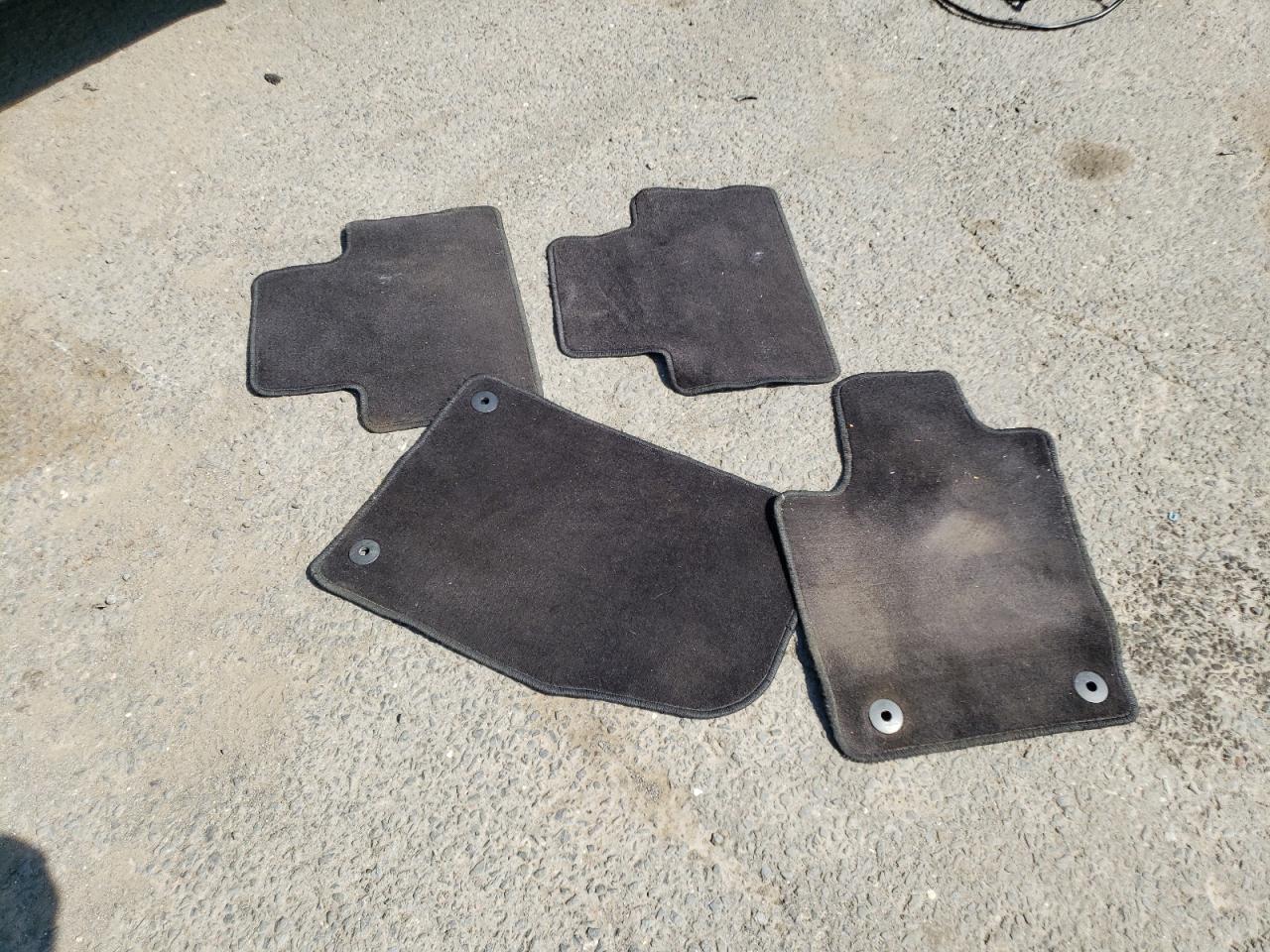 1C4RDJDG2JC198413 2018 Dodge Durango Gt