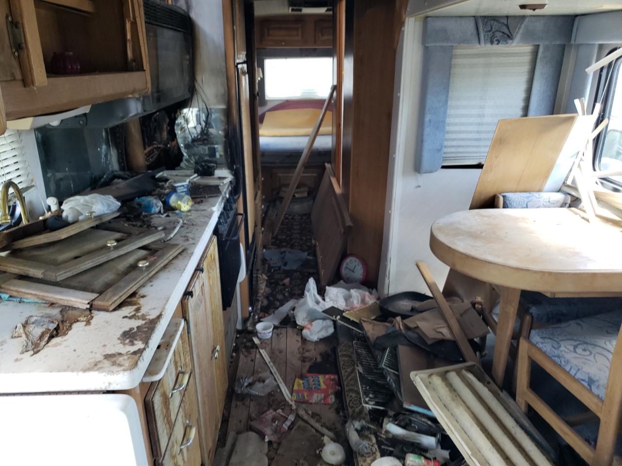 Lot #3263908155 1995 FORD F530 SUPER