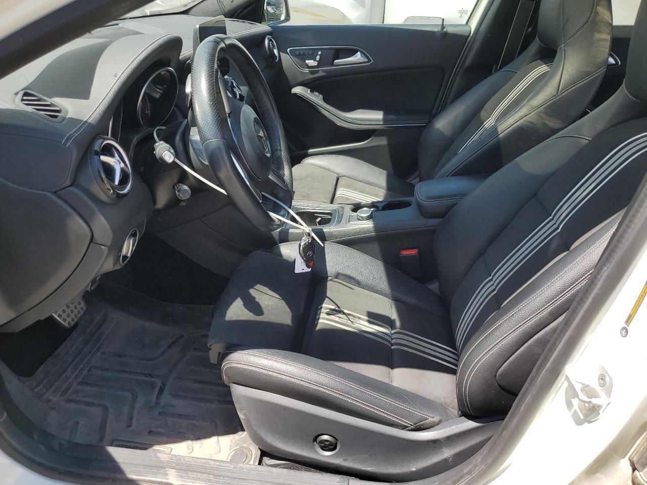 WDCTG4GB7JJ376854 2018 Mercedes-Benz Gla 250 4Matic